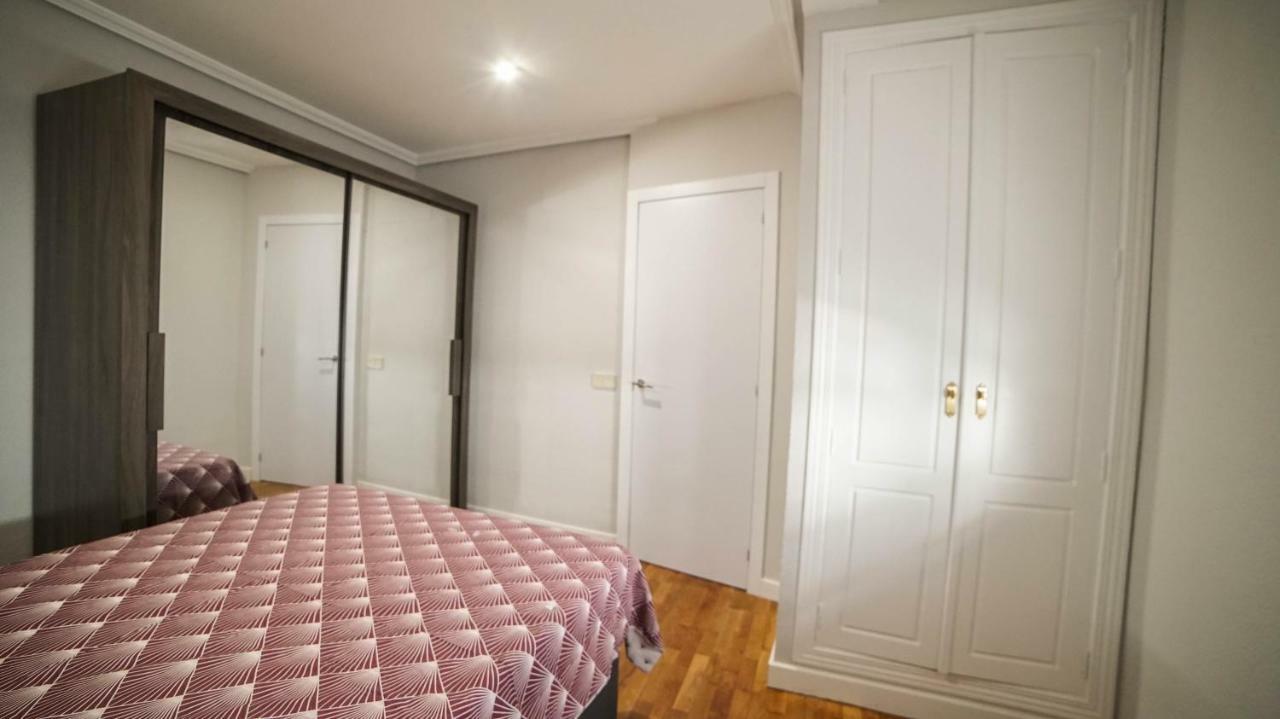 Apartments Madrid Principe 2 Esterno foto